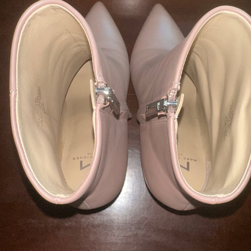 Marc Fisher LTD Cream Leather Boots - Picture 6 of 8